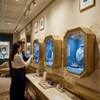 Vitrine à bijoux murale octogonale en métal et verre, avec intérieur en velours bleu et éclairage LED, de luxe, pour boutique, écologique, personnalisable pour centre commercial
