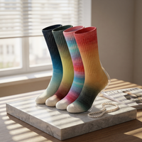 EnerWear Winter Lot de 4 chaussettes de randonnée athlétiques mi-mollet en laine mérinos pour femmes et hommes avec logo sur le revers