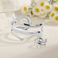Nouvelle Collection Tendance et Économique : Grand Ensemble de Bijoux Fantaisie avec Bracelet et Bague pour Femme, Accessoire de Main en Gros
