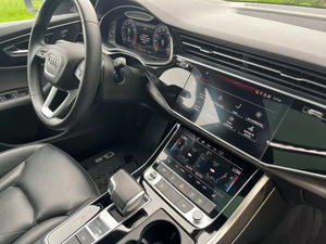 <span class=keywords><strong>Auto</strong></span> pulite perfettamente usate 2022 Audi <span class=keywords><strong>Q8</strong></span> 55 TFSI Premium Sport Utility 4D suv pronto per la spedizione - Product Image 4