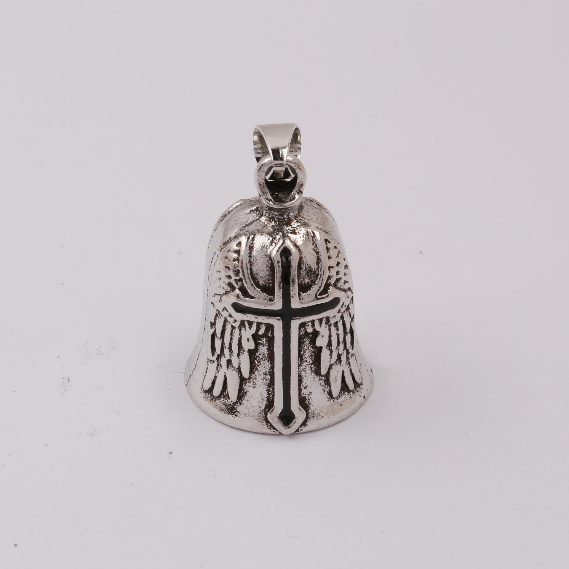 จี้เดี่ยว รูปไม้กางเขนสีดำ พร้อมกระดิ่ง