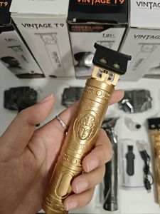 <span class=keywords><strong>Prix</strong></span> bas Vintage T9 tondeuses à <span class=keywords><strong>cheveux</strong></span> électriques Rechargeable USB professionnel T lame tondeuse à <span class=keywords><strong>cheveux</strong></span> rasoir pour hommes barbe <span class=keywords><strong>coupe</strong></span> <span class=keywords><strong>de</strong></span> <span class=keywords><strong>cheveux</strong></span> - Product Image 3