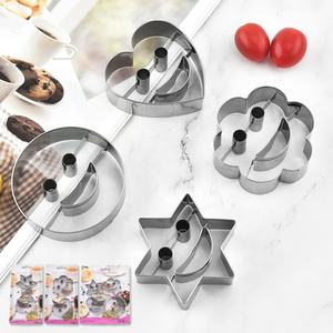 4 ensembles de moules à biscuits en acier inoxydable <span class=keywords><strong>Smiley</strong></span>, outils de découpe pour émoticônes, moules à biscuits créatifs <span class=keywords><strong>Smiley</strong></span> <span class=keywords><strong>Emoticon</strong></span> - Product Image 1
