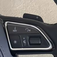 Volant de voiture en cuir pleine fleur blanc avec bande supérieure et fond plat, en stock, pour Audi S4 2010, S3 8V, A3, SQ5, A4 B9, A7, A6 C7, A3, Q5, Q7
