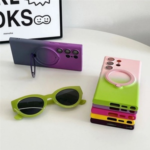 Nueva Funda de Silicona de Lujo con Degradado de Color y Soporte Magnético para Samsung S25 S24 S23 Ultra Plus - Product Image 2