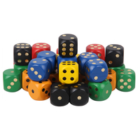 Vente en gros de dés 6 faces colorés de haute qualité 30mm coins arrondis grand dés en bois à bord rond de 1 1/5 "avec points dorés