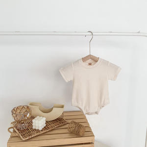 Ropa de Bebé al por Mayor de Marca Privada, Monos de Bebé de Color Sólido Natural y Neutro, Ropa de Verano de Manga Corta para Bebés - Product Image 2