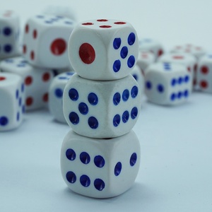 Bán Sỉ Xúc Xắc 6 Mặt Tùy Chỉnh Hình Vuông Acrylic Có Góc Tròn 10 12 14 16 18 19 20Mm Với Chấm Đỏ 1 Và Chấm 4 Cho Sòng Bạc - Product Image 6