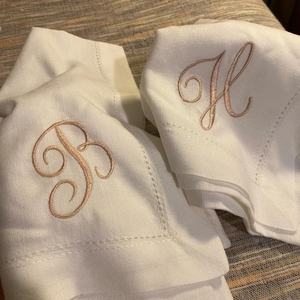 Serviettes en coton et lin personnalisées originales avec des mots brodés, promotion pour les restaurants, hôtels, fournitures <span class=keywords><strong>de</strong></span> mariage - Product Image 3