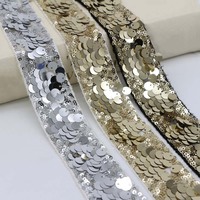 Accessoires de coiffure pour bricolage Tissu décoratif en tulle et dentelle or argent ruban pailleté Broderie Robe Costume Couture Garnitures textiles