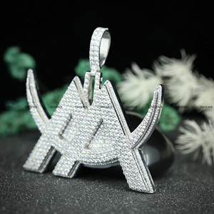 Collar con Colgante Personalizado de Diamante Moissanite VVS, Plata de Ley 925, Corte Redondo, Estilo Iced Out, para Hombre y Mujer, por Phoenix Enterprise - Product Image 5