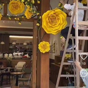 L'histoire des roses : roses jaunes artificielles, branche unique, fleur en soie haute simulation, accessoires de décoration de mariage - Product Image 2