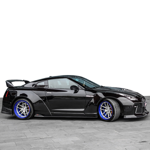 Kit large carrosserie pour <span class=keywords><strong>Nissan</strong></span> <span class=keywords><strong>GTR</strong></span> R35 Pare-chocs avant Pare-chocs arrière Jupes latérales Capot Large élargisseur et spoiler de coffre pour <span class=keywords><strong>GTR</strong></span> R35 Facelift - Product Image 3
