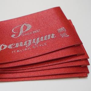 ป้ายทอไม้ปั๊มร้อนด้วยเครื่องจักร - ป้ายทอโลโก้แบรนด์ตามสั่ง - Product Image 3