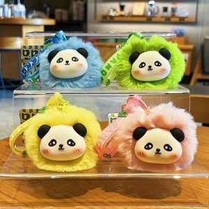 Porte-clés pendentif panda en peluche authentique, mignon dessin animé, breloque de sac pour couple, petit cadeau exquis, vente en gros, fabriqué en Chine, vendu individuellement - Product Image 2