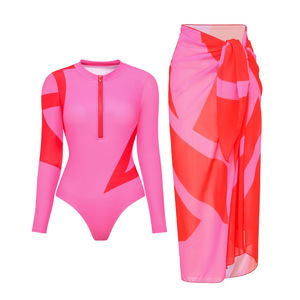 Traje de baño de 2 piezas para mujer, conjunto de surf de manga larga con media cremallera y bloques de color rosa, con falda pareo, ropa de playa al por mayor - Product Image 1