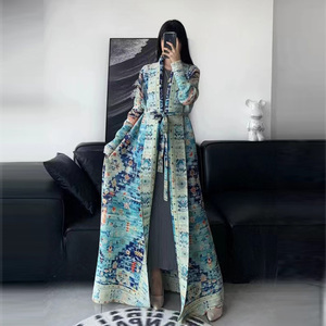 Abaya Tradizionale Musulmana di Dubai per Donne, Elegante Cardigan Plissettato, <span class=keywords><strong>Vestito</strong></span> <span class=keywords><strong>Etnico</strong></span>, Vendita all'Ingrosso, Taglie Grandi, in Poliestere - Product Image 2