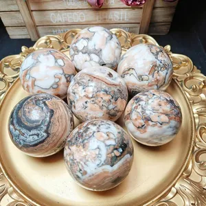 Grosir bola kristal alam ukir tangan Amber Calcite bola kristal untuk dekorasi rumah kualitas tinggi