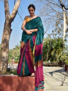 Sarees de Algodón Khadi de la Mejor Calidad con Bordado de Barra de Color y Borlas (Con Blusa), para Oficina/Uso Diario y Fiestas - Product Image 4