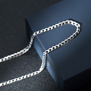 Vente en gros Nouveau best-seller Colliers cubains Hip Hop de luxe pour hommes Chaîne à maillons cubains vintage en argent sterling pour hommes et femmes - Product Image 6