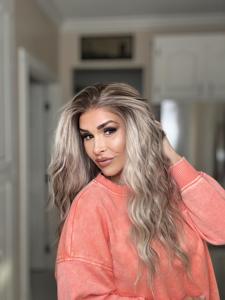 Peluca de encaje frontal HD sintética resistente al calor con ondas largas, 13*4, de fibra transparente, venta al por mayor - Product Image 3