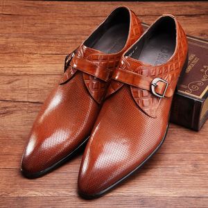 Nouvelles Chaussures en Cuir Semi-Ouvertes pour Hommes, Style Tendance avec Fermeture Auto-agrippante, Respirantes, Toutes Saisons, Bout Pointu, Confort Optimal - Product Image 6