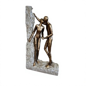 Sculpture contemporaine en bronze, figurine d'amour, art abstrait fait main, décoration de couple pour la table du salon - Product Image 1