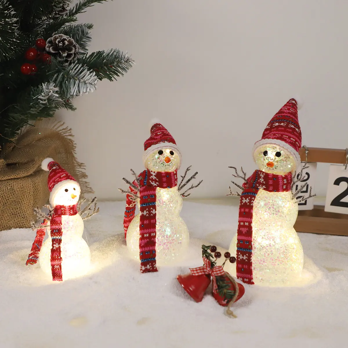 2022 Nieuwe Aankomst Kerst Lichtgevende Ring Kinderen Speelgoed Vinger Licht Gloeiend Speelgoed Kerstman Sneeuwpop Led Cadeau Voor Kerst