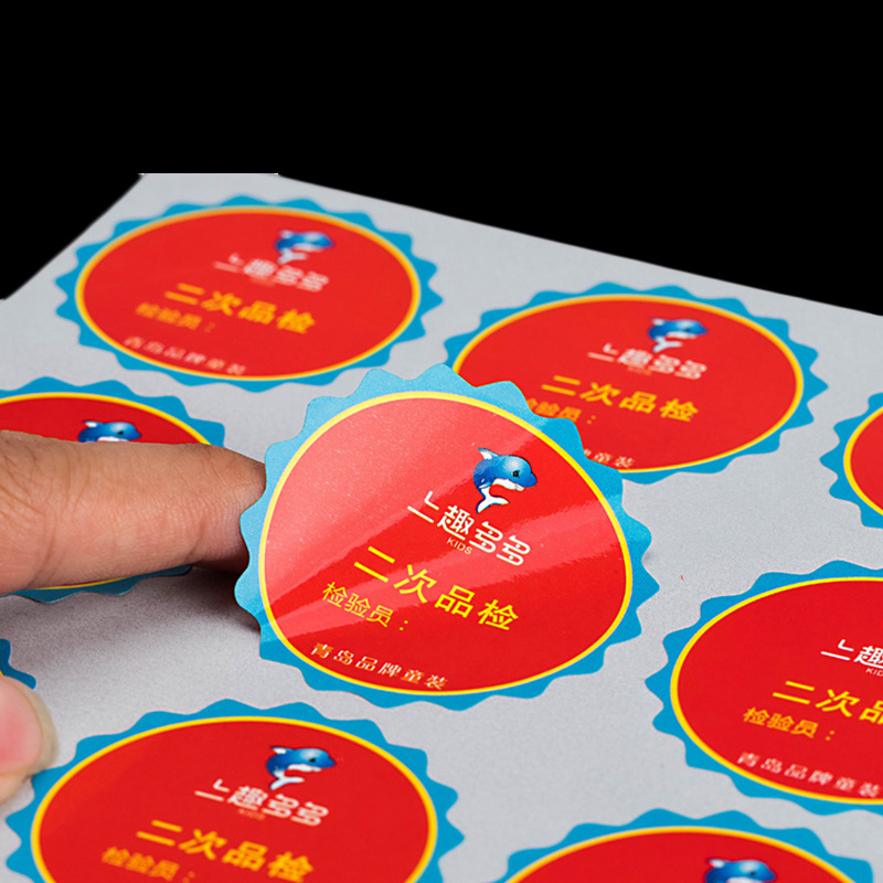 Adesivo in carta patinata