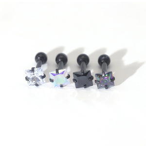 Clous d'oreille carrés en acier inoxydable avec zircon, sertissage à griffes, clous à bille à filetage interne, bijoux de piercing tendance - Product Image 3