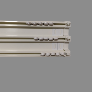 รางม่านสามช่องแบบแบนสีขาวรางม่านโลหะผสมปรับแต่งได้ - Product Image 2