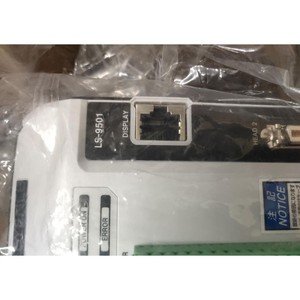 เซ็นเซอร์วัดระยะทางเชิงเส้น Keyence LS-9501 RS-232 สำหรับการวัดทางอิเล็กทรอนิกส์ยานยนต์ - Product Image 2
