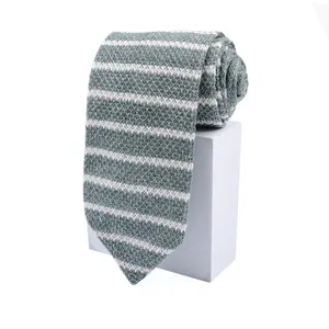 Custom/Wholesale Low Price Fashion Men's Stripe Pattern Knit Necktie Custom Logo Casual Style 100% Linen Business Tie For Men