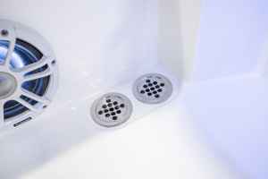 Drenaje de cubierta de montaje empotrado 90 ° Acero inoxidable y nailon de grado marino - Product Image 4