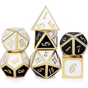 Set di 7 Dadi in Metallo Massiccio di Alta Qualità con Logo Personalizzato Inciso, Basso MOQ, per Dungeons and Dragons e Giochi di Ruolo da Tavolo - Product Image 6