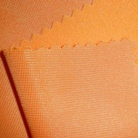 Tissu tricoté léger et respirant en velours doré brossé pour uniformes scolaires et sportifs