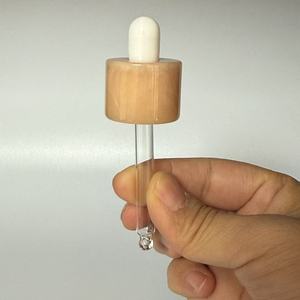 Botella de Perfume de Plástico Cilíndrica de 18 mm con <span class=keywords><strong>Gotero</strong></span> 18/410, Pulverizador y Tapas Premium - Product Image 4