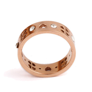 Anillo de Acero Inoxidable de 6MM con Corazón Hueco y Diamantes, Joyería de Compromiso Unisex - Product Image 3