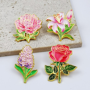 Rozen Tulpen Glitter Reversspeld Zacht Hard Email Pinnen Mooie Cartoon Meisje Rose Custom Emaille Pin Voor Het Versieren Van Meisjes Kleding - Product Image 6