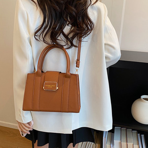 <span class=keywords><strong>Sac</strong></span> <span class=keywords><strong>à</strong></span> <span class=keywords><strong>main</strong></span> en PU, nouveau style, simple, grande capacité, <span class=keywords><strong>sac</strong></span> fourre-tout texturé, <span class=keywords><strong>sac</strong></span> <span class=keywords><strong>à</strong></span> bandoulière tendance, <span class=keywords><strong>sac</strong></span> <span class=keywords><strong>à</strong></span> <span class=keywords><strong>main</strong></span> pour femme - Product Image 3