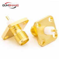 Conector de Antena SMA-KFD4 SMA de Cuatro Orificios con Cabeza de Brida, Longitud del Aislante 4 mm, Longitud del Conductor 3 mm