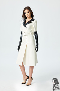 LatexCatfish Combinaison en <span class=keywords><strong>latex</strong></span> pour <span class=keywords><strong>femme</strong></span>, coupe ajustée, à double boutonnage, avec ceinture - Product Image 4