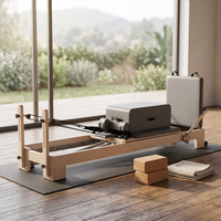 Reformer de Pilates portable et réglable en bois d'érable ou de chêne, durable, avec sangles de sécurité et poulies pour studio de Pilates