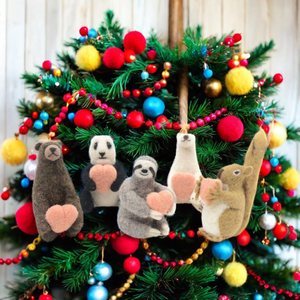 Ornement animalier en feutre de laine fait main pour la décoration de la maison et les fêtes de Noël, idéal pour les décorations suspendues de Noël - Product Image 3