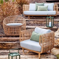 Ensemble de canapés en rotin avec structure en alliage d'aluminium de style sud-est asiatique pour patios, jardins, balcons, imperméable, amovible et remplaçable