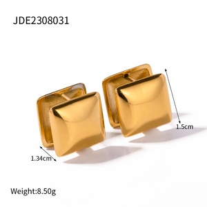 Ins anting-anting baja titanium kancing 2023, anting-anting desain niche merah jaringan temperamen mode baru kombinasi - Product Image 5