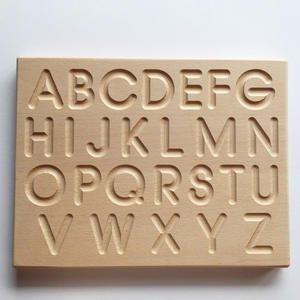 Tablero de Seguimiento de Letras Mayúsculas y Minúsculas Montessori Personalizado, Tablero de Trazado del Alfabeto de Madera - Product Image 2