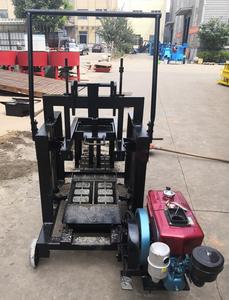 เครื่องบล็อกคอนกรีตกลวงซีเมนต์เครื่องยนต์ดีเซลมือถือขนาดเล็ก - Product Image 4