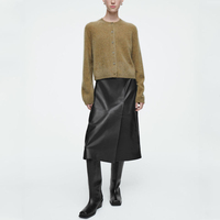 Fabricant de pulls en cachemire, vente en gros personnalisée, vêtements en cachemire doux de luxe pour l'hiver, cardigan en cachemire pur à boutons pour femmes