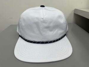 Casquettes pour hommes personnalisables, blanches, en nylon, à 5 ou 6 panneaux, classiques, non structurées, imperméables, à fermeture snapback, à visière plate - Product Image 4